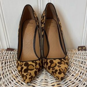 NEW Disney x ALDO Leopard Mickey Mouse Haircalf Pumps | Size 7.5 US / 38 EU